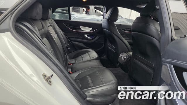 Mercedes-Benz AMG GT 2019 — Фото 11/20