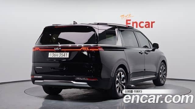 Kia Carnival, 2022
