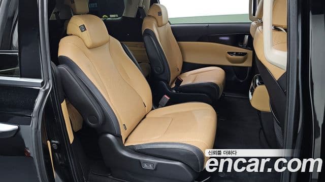 Kia Carnival 2022 — Şəkil 12/20