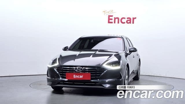 Hyundai Sonata 2020 — ფოტო 3/20