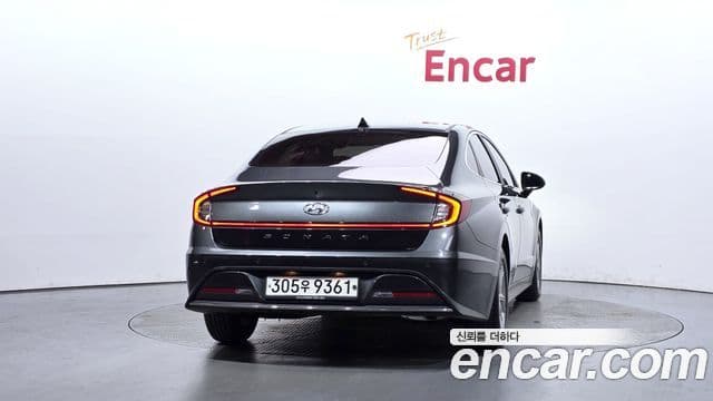 Hyundai Sonata 2020 — ფოტო 4/20