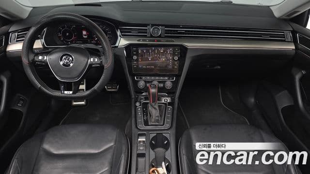 Volkswagen Arteon 2019 — Şəkil 7/20