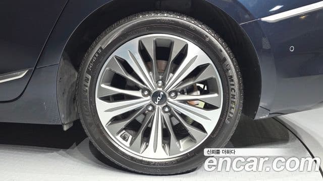 Kia K8 2022 — фото 5 из 20
