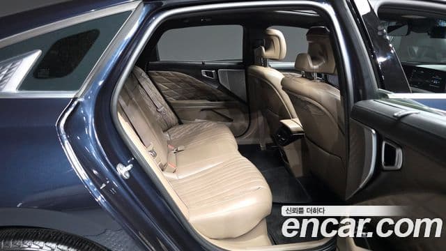 Kia K8 2022 — фото 12 из 20