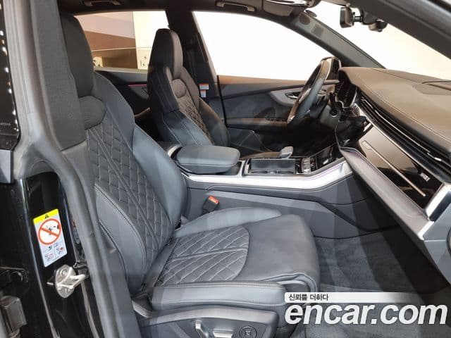 Audi Q7 2024 — ფოტო 11/20