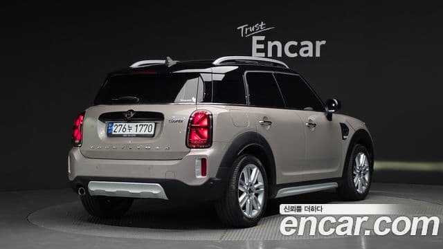 Mini Cooper Countryman 2023 — фото 2 из 20