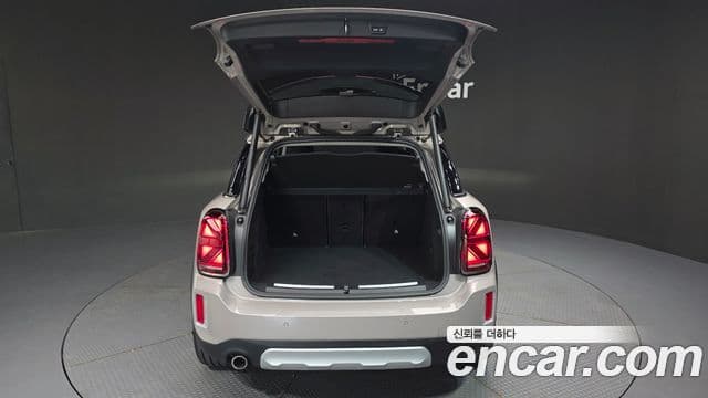 Mini Cooper Countryman 2023 — фото 18 из 20
