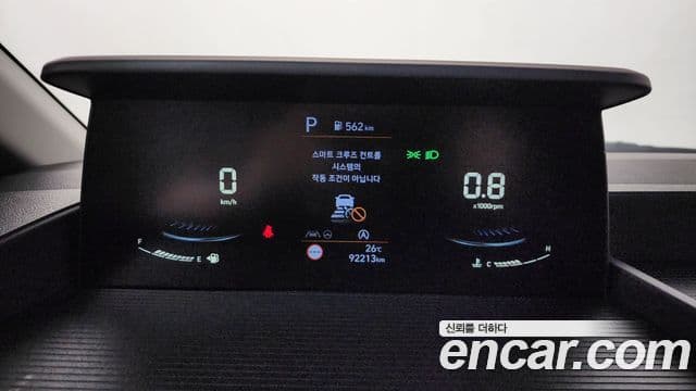 Hyundai Staria 2022 — ფოტო 8/20