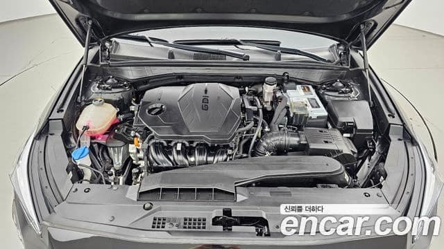 Kia K8 2022 — Şəkil 6/20