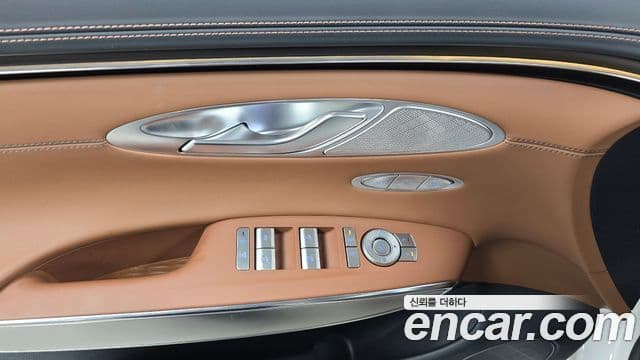 Genesis GV70 2024 — ფოტო 19/20