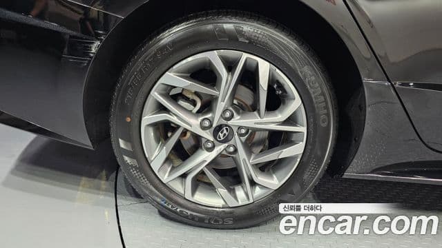 Hyundai Sonata 2021 — фото 4 из 20