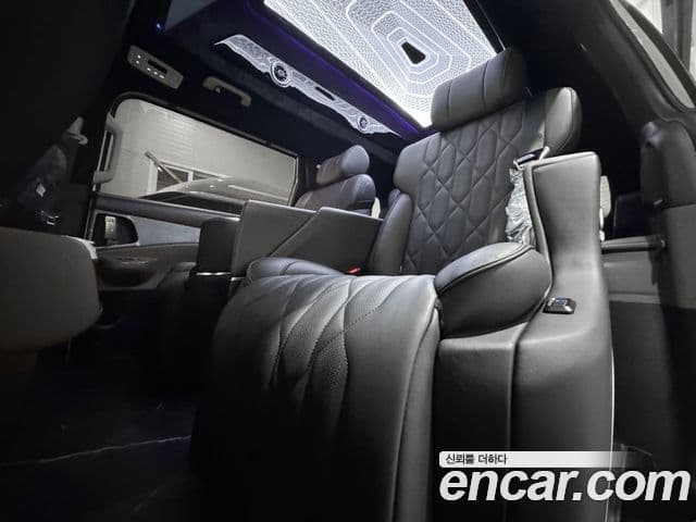 Kia Carnival 2025 — ფოტო 6/15
