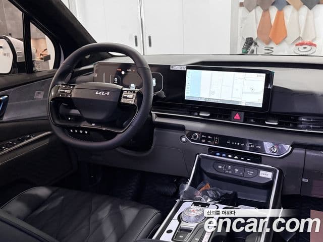 Kia Carnival 2025 — ფოტო 8/15