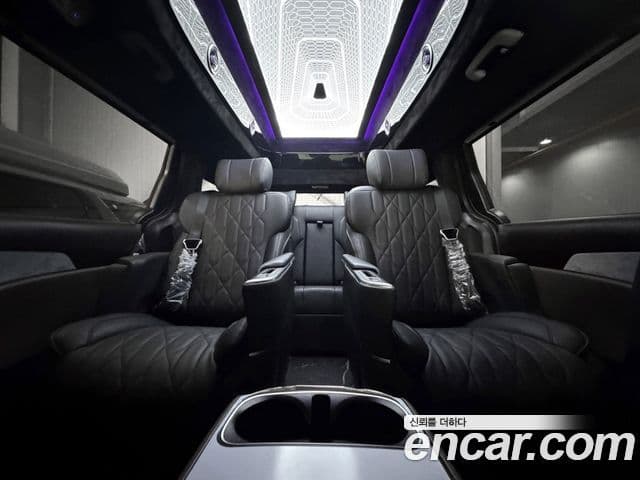 Kia Carnival 2025 — ფოტო 9/15