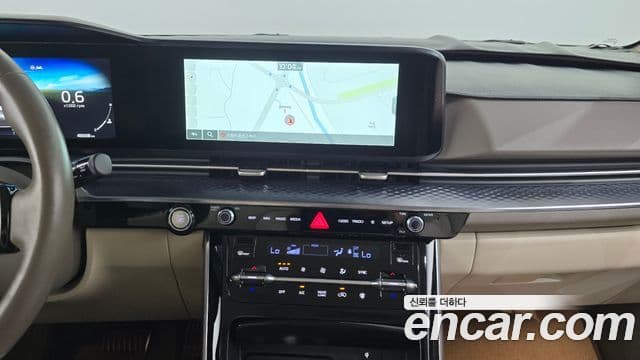 Kia Carnival 2021 — Şəkil 12/20