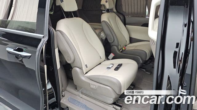 Kia Carnival 2026 — ფოტო 11/20