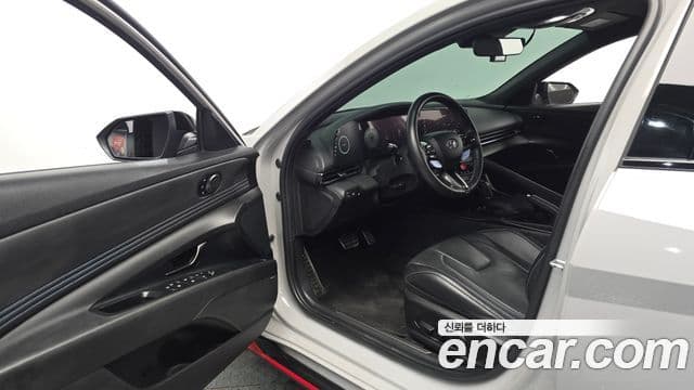 Hyundai Avante 2022 — ფოტო 10/20