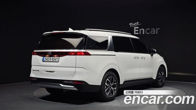 Kia Carnival 2021 — Şəkil 2/20