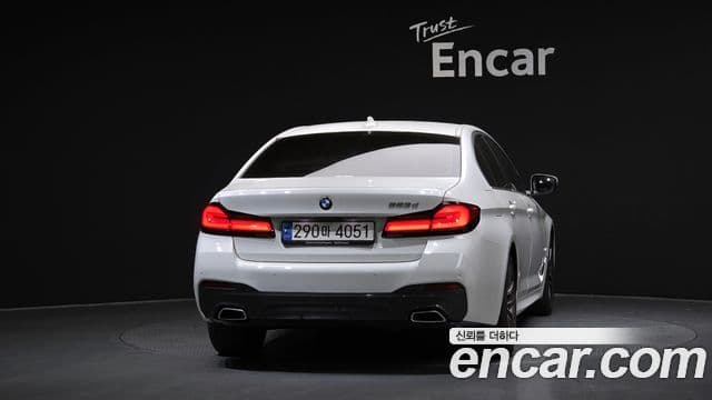 BMW 5 Series 2023 — ფოტო 3/20