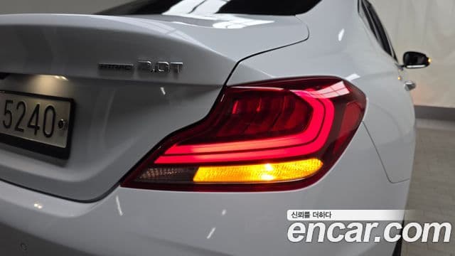 Genesis G70 2018 — Photo 4/30