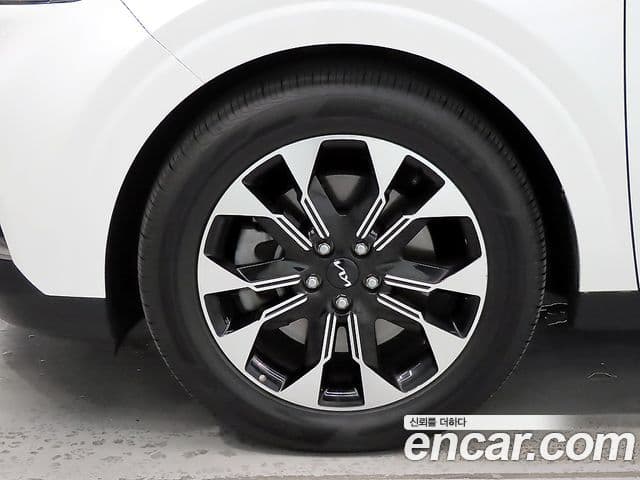 Kia Carnival 2022 — фото 20 из 20