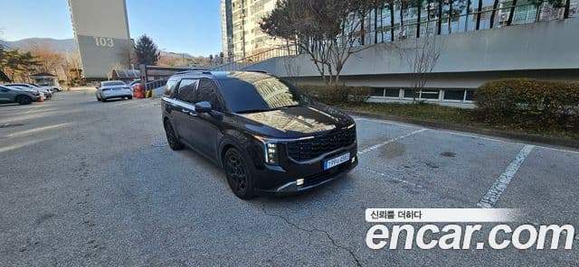 Kia Carnival 2024 — Фото 3/15