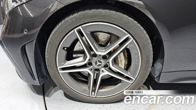 Mercedes-Benz CLS-Class 2022 — фото 5 из 20
