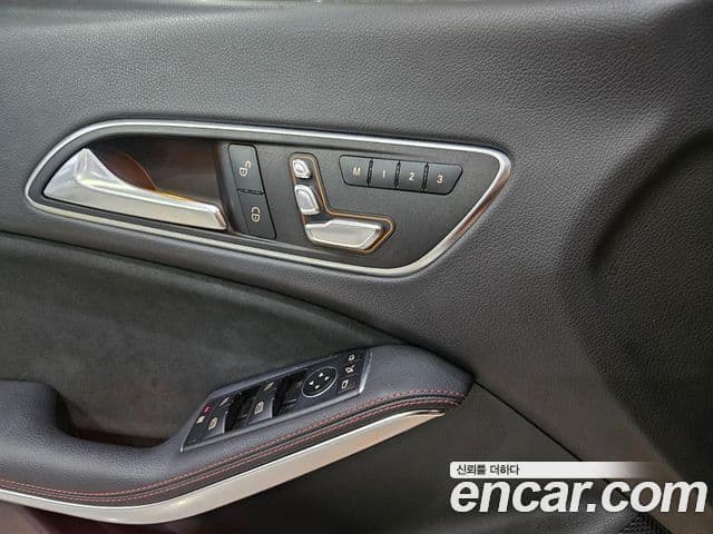 Mercedes-Benz CLA-Class 2018 — Фото 8/20