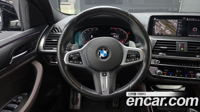 BMW X4 2021 — Şəkil 13/20