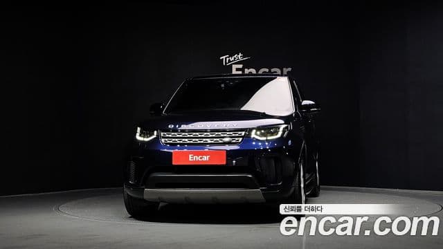 Land Rover Discovery 5 2018 — Şəkil 3/20