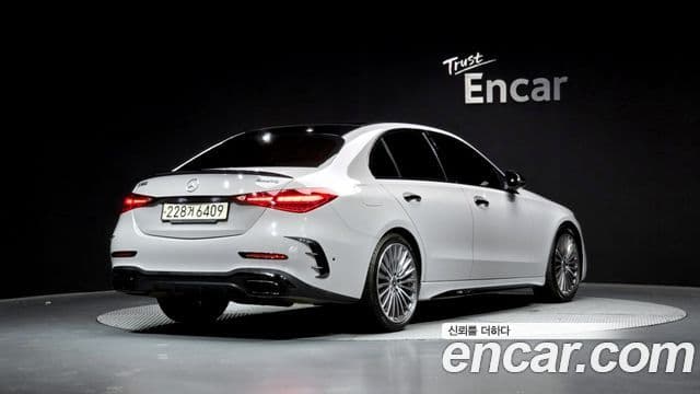 Mercedes-Benz C-Class 2023 — Şəkil 2/20