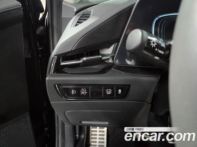Kia Niro 2022 — Şəkil 10/14