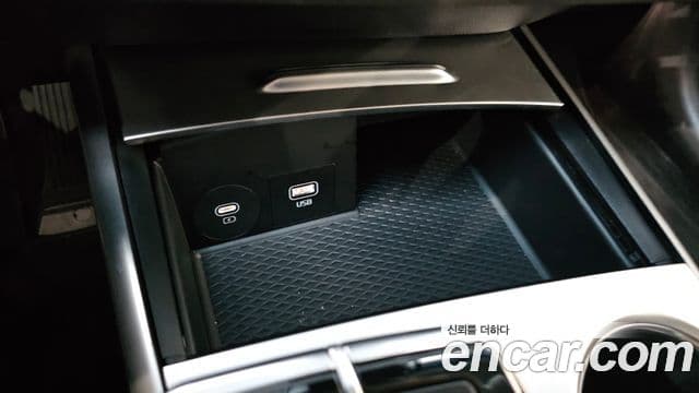 Kia K8 2022 — Şəkil 19/20