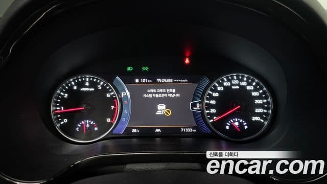 Kia Seltos 2022 — ფოტო 8/20