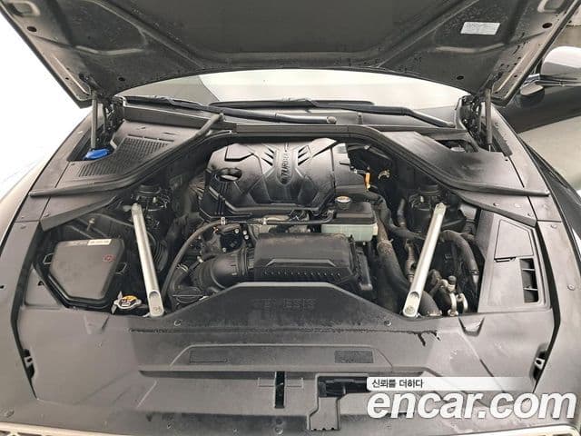 Genesis Electrified G80 2020 — Şəkil 19/20