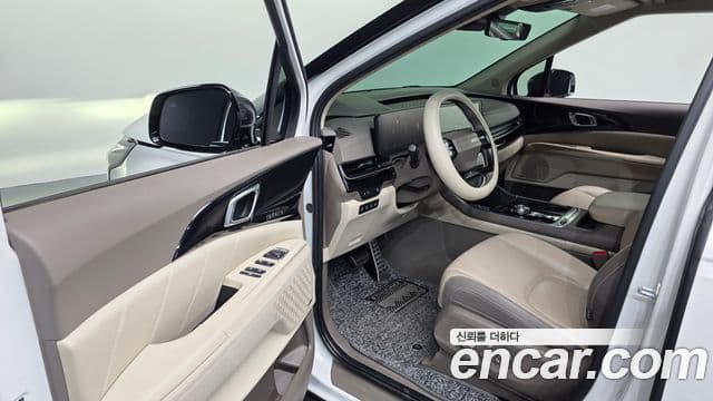 Kia Carnival 2025 — ფოტო 10/20
