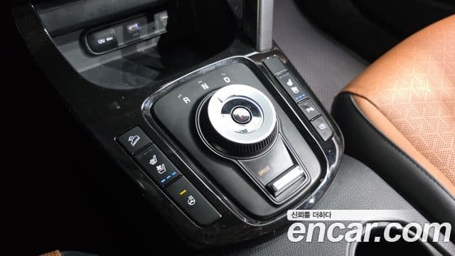 Kia Seltos 2022 — ფოტო 9/20