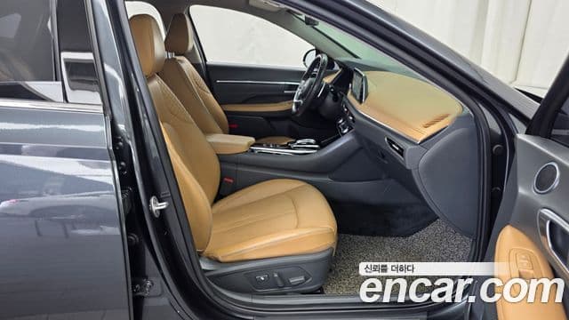 Hyundai Sonata 2022 — фото 11 из 20
