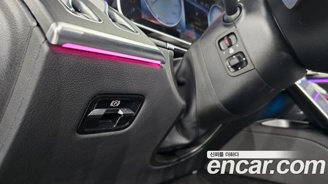 Mercedes-Benz S-Class 2024 — Photo 9/34