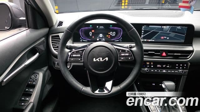 Kia Seltos 2025 — Şəkil 13/20