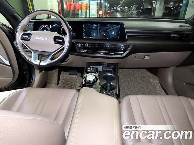 Kia K8 2022 — Şəkil 8/20