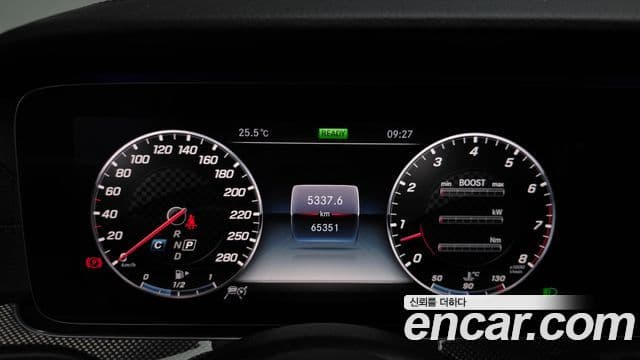 Mercedes-Benz E-Class 2019 — ფოტო 8/20