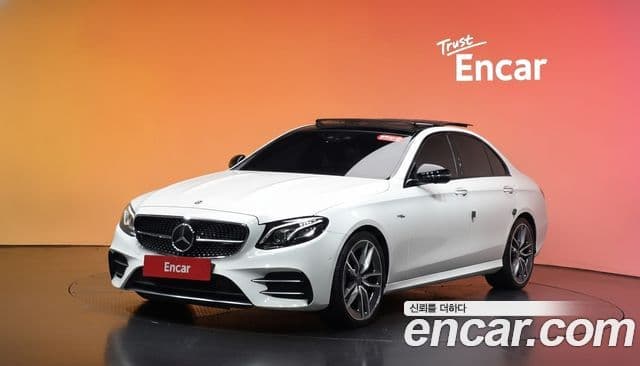 Mercedes-Benz E-Class 2019 — ფოტო 1/20