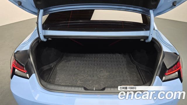 Hyundai Avante 2021 — ფოტო 18/20
