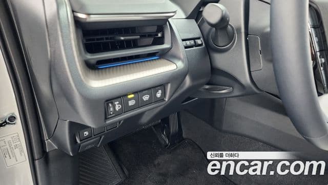 Toyota Prius 2025 — Фото 20/20