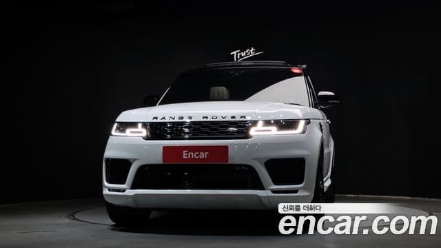 Land Rover Range Rover Sport 2018 — Фото 3/20
