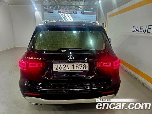 Mercedes-Benz GLB-Class 2020 — ფოტო 12/20