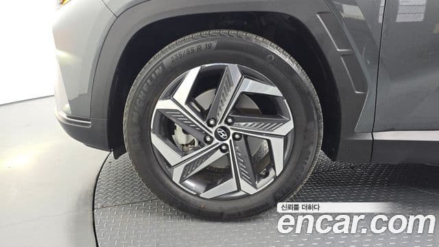 Hyundai The New Tucson 2021 — ფოტო 5/20