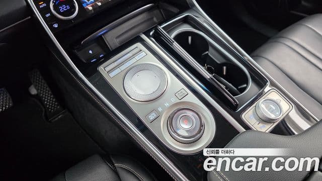 Genesis GV80 2021 — ფოტო 9/20