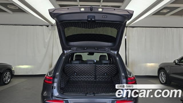 Genesis GV70 2021 — фото 20 из 20